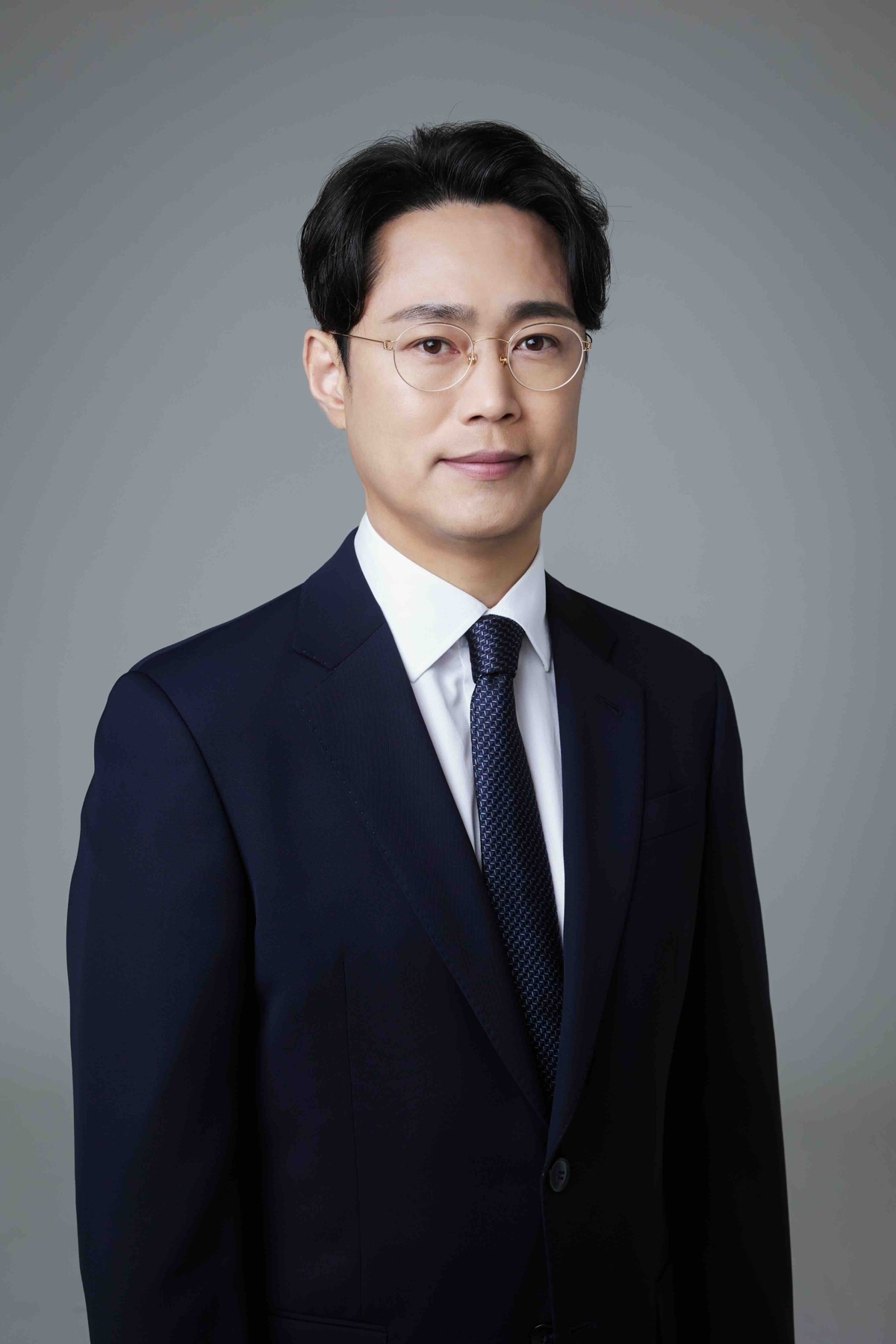 법무법인 윤성 허진영 대표변호사 프로필 사진